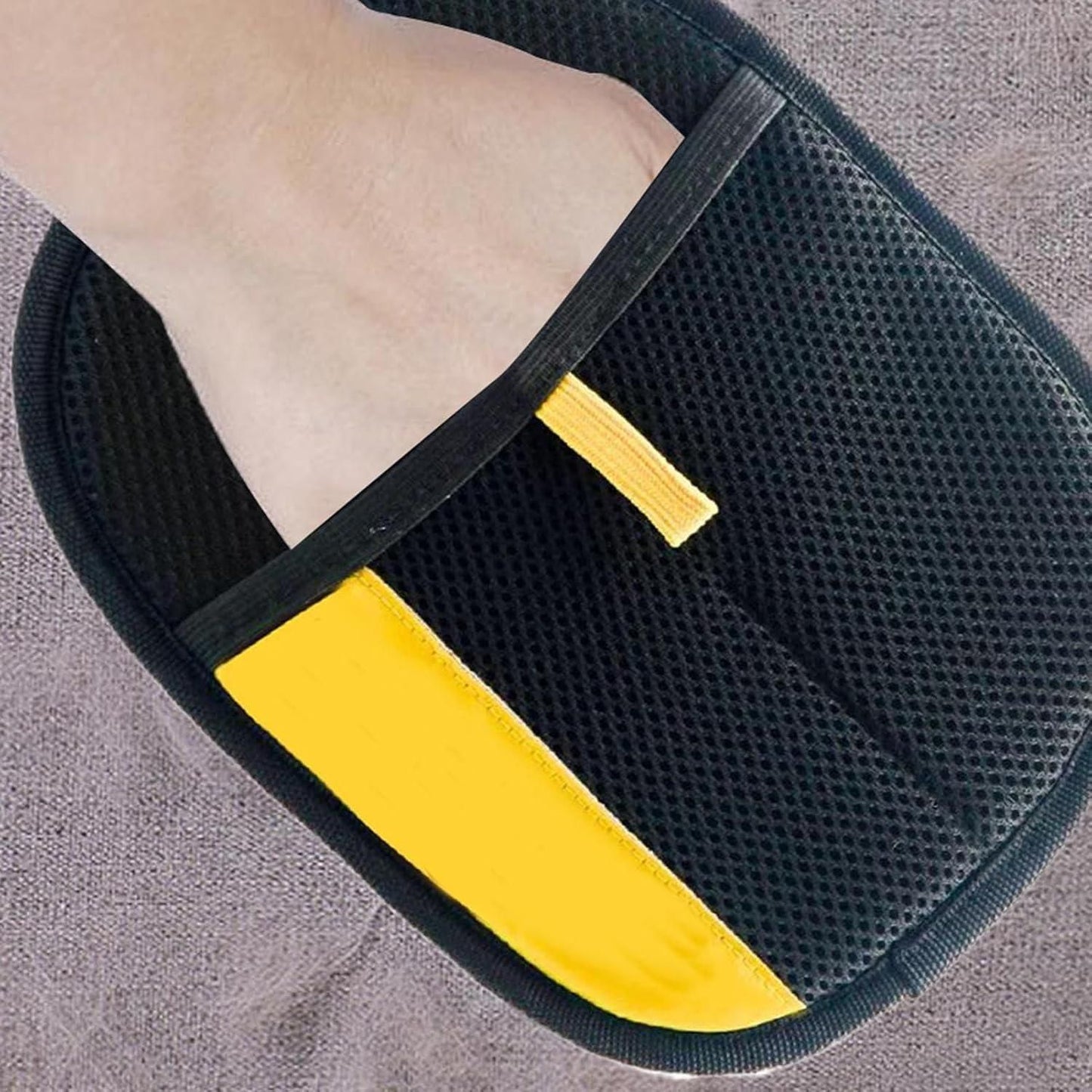 Pet Hair Removal Gloves - Grooming & Deshedding